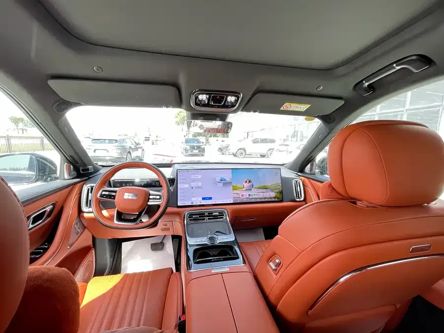 Geely Galaxy M9 Galaxy M9 2025 210km/h AWD Navigator Edition 2025 — миниатюра 2