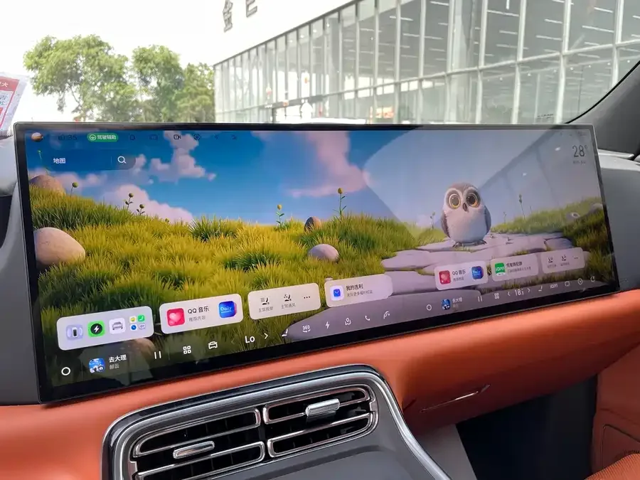 Geely Galaxy M9 Galaxy M9 2025 210km/h AWD Navigator Edition 2025 — миниатюра 3