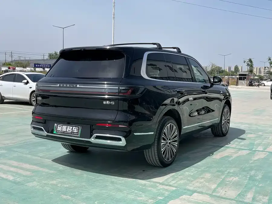 Geely Galaxy M9 Galaxy M9 2025 210km/h AWD Navigator Edition 2025 — миниатюра 5