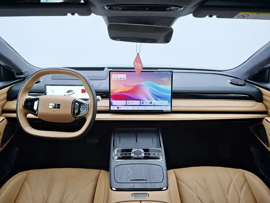 Geely Galaxy Star 8 Galaxy Star 8 2025 130km EM-P Starship Edition 2025 — миниатюра 4