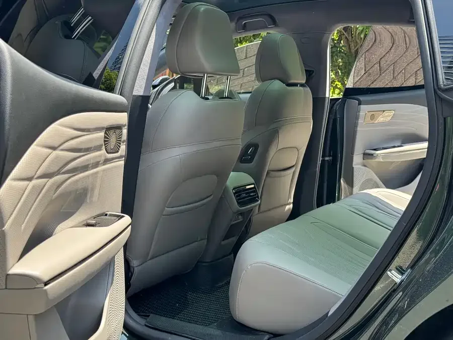 Geely Galaxy Star 8 Galaxy Star 8 2025 130km EM-P Starship Edition 2025 — миниатюра 3