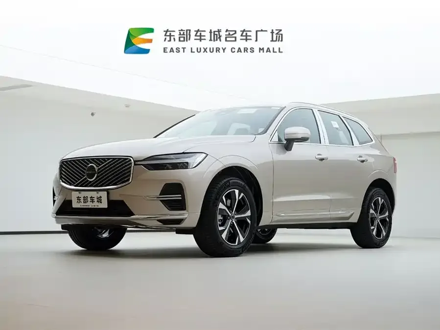Volvo XC60 2026 B5 4WD Zhiyi Luxury Edition 2026 — фото 1, купить с доставкой в Москву