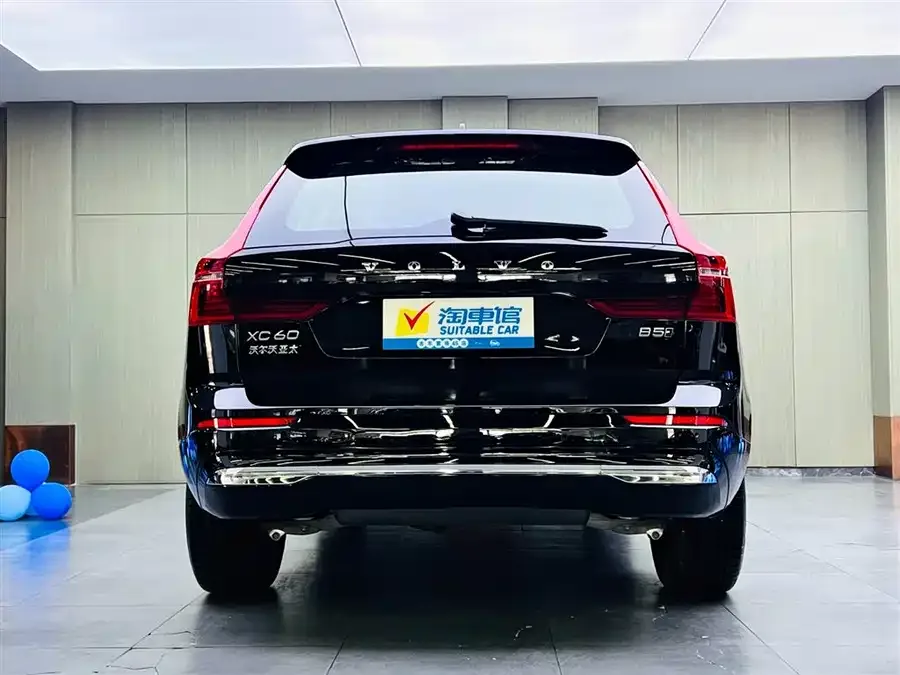 Volvo XC60 2026 B5 4WD Zhiyuan Luxury Edition 2026 — миниатюра 5