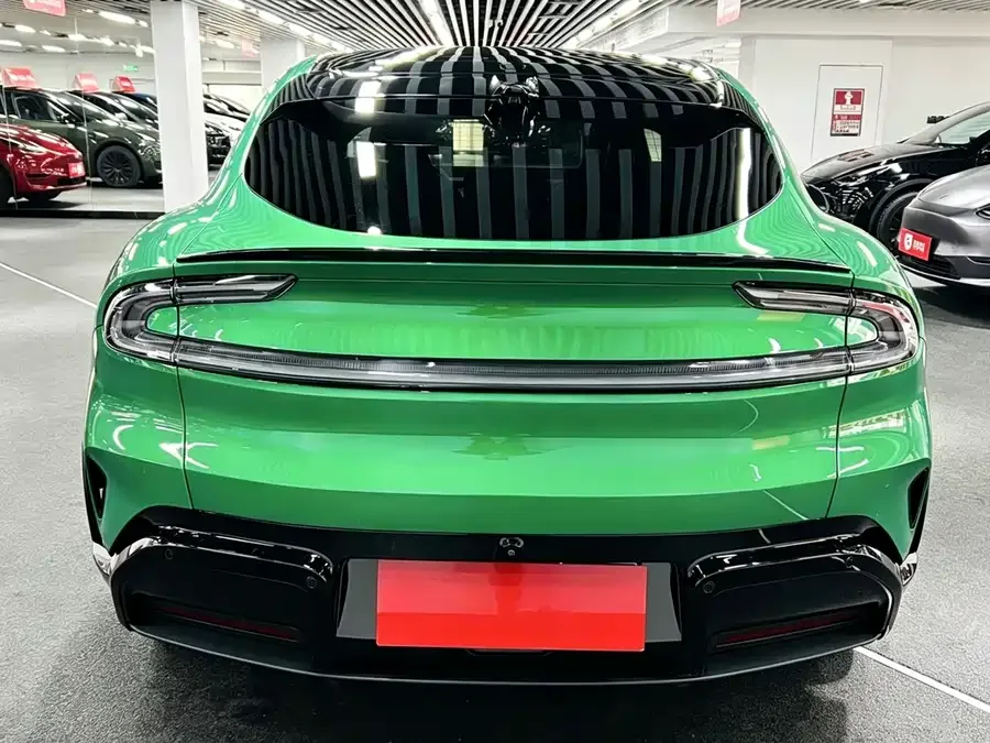 Xiaomi YU7 Xiaomi YU7 2025 Ultra-Long-Range Rear-Wheel Drive Edition 2025 — миниатюра 2