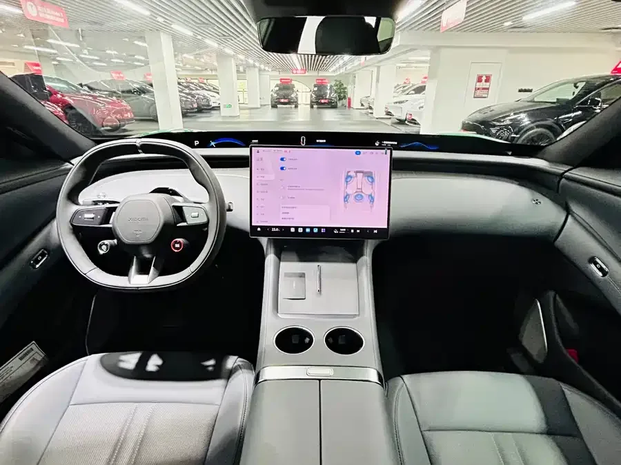 Xiaomi YU7 Xiaomi YU7 2025 Ultra-Long-Range Rear-Wheel Drive Edition 2025 — миниатюра 3