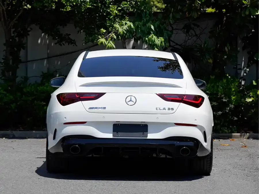 Mercedes-Benz CLA AMG 2026 Mercedes-Benz CLA AMG CLA 35 4MATIC 2026 — миниатюра 2