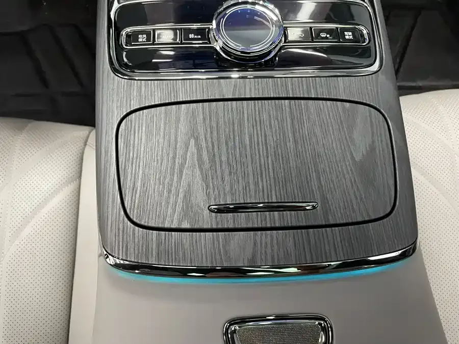 Geely Galaxy Star 8 Galaxy Star 8 2025 130km EM-P Starship Edition 2025 — миниатюра 3