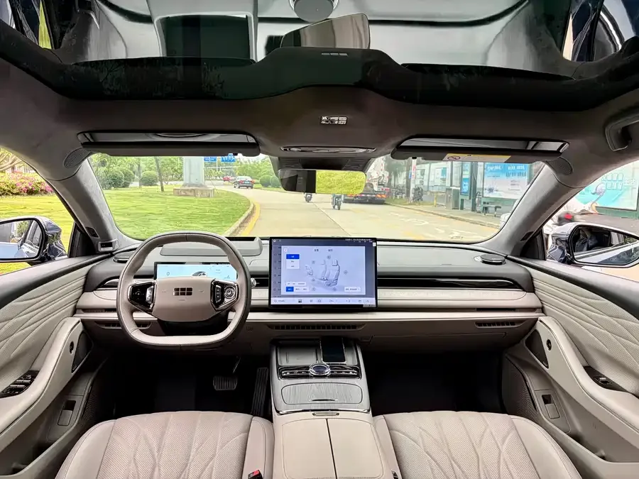 Geely Galaxy Star 8 Galaxy Star 8 2025 130km EM-P Starship Edition 2025 — миниатюра 4