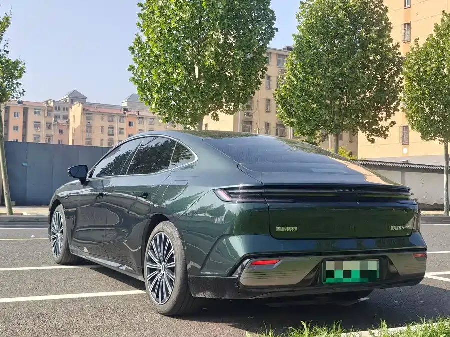 Geely Galaxy Star 8 Galaxy Star 8 2025 130km EM-P Starship Edition 2025 — миниатюра 3