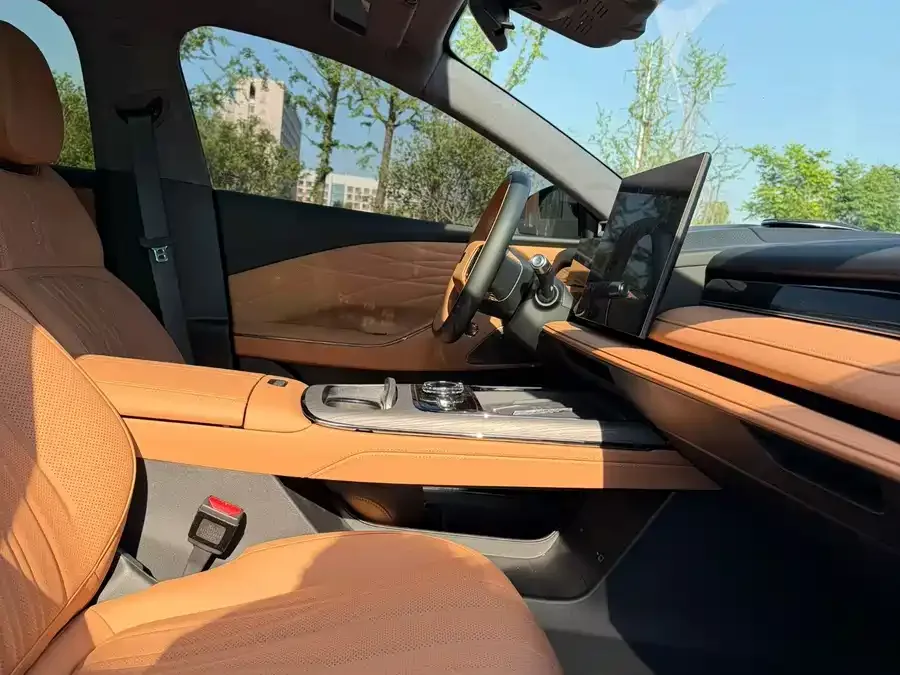 Geely Galaxy Star 8 Galaxy Star 8 2025 130km EM-P Starship Edition 2025 — миниатюра 4