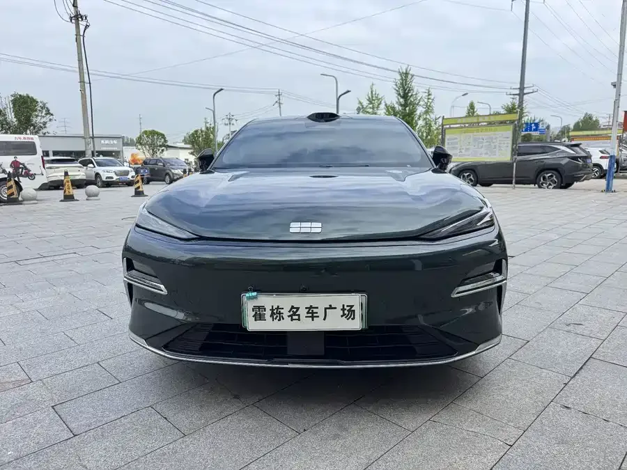 Geely Galaxy Star 8 Galaxy Star 8 2025 130km EM-P Starship Edition 2025 — миниатюра 2