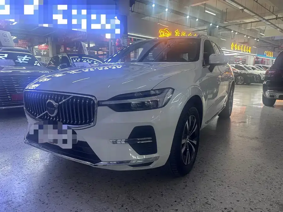 Volvo XC60 2023