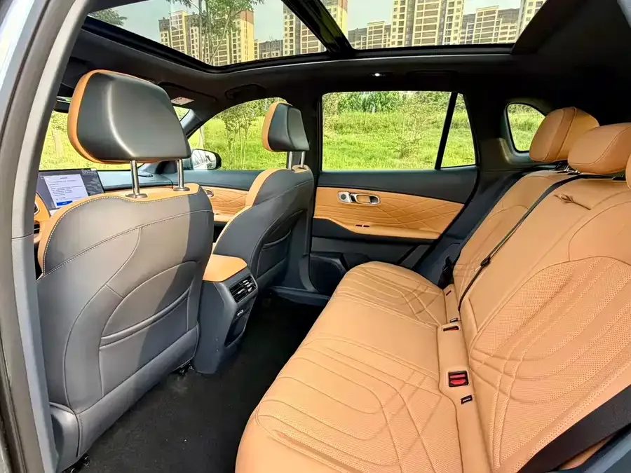 Geely Galaxy Starship 7 Galaxy Starship 7 2025 120km Exploration+ Edition 2025 — миниатюра 2