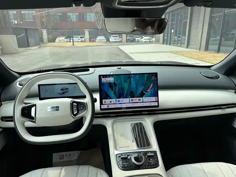 Geely Galaxy Starship 7 Galaxy Starship 7 2025 120km Exploration+ Edition 2025 — миниатюра 3