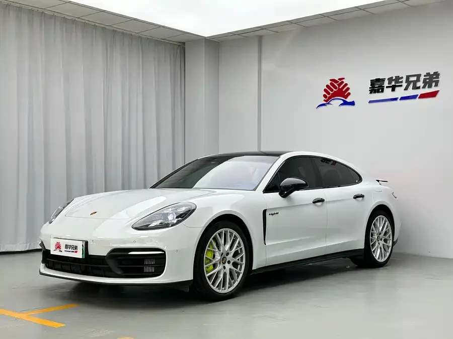Porsche Panamera New Energy 2023