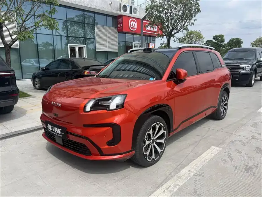 AION AION V AION V 2024 Aion Tyrannosaurus 650 LiDAR Edition 2025 — фото 1, купить с доставкой в Москву