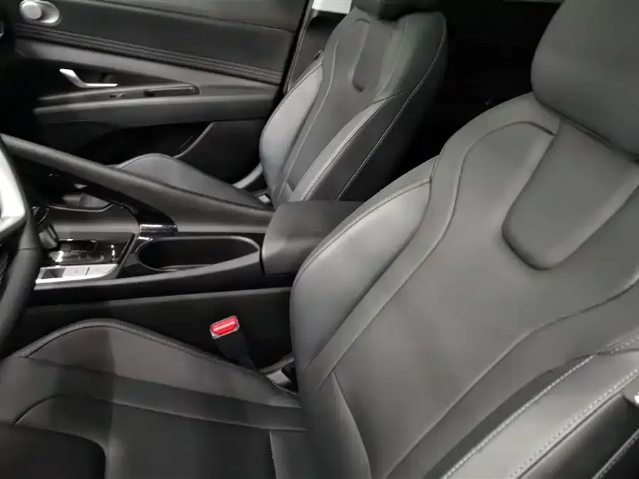Hyundai Elantra Elantra 2023 1.5L CVT GLX Elite Edition 2024 — миниатюра 3