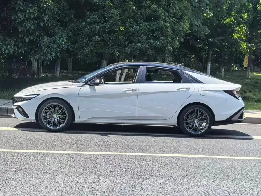 Hyundai Elantra Elantra 2023 1.5L CVT GLX Elite Edition 2025 — миниатюра 4