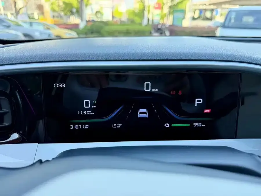 Geely Star Wish Star Wish 2025 UP 410km Exploration Edition 2025 — миниатюра 4