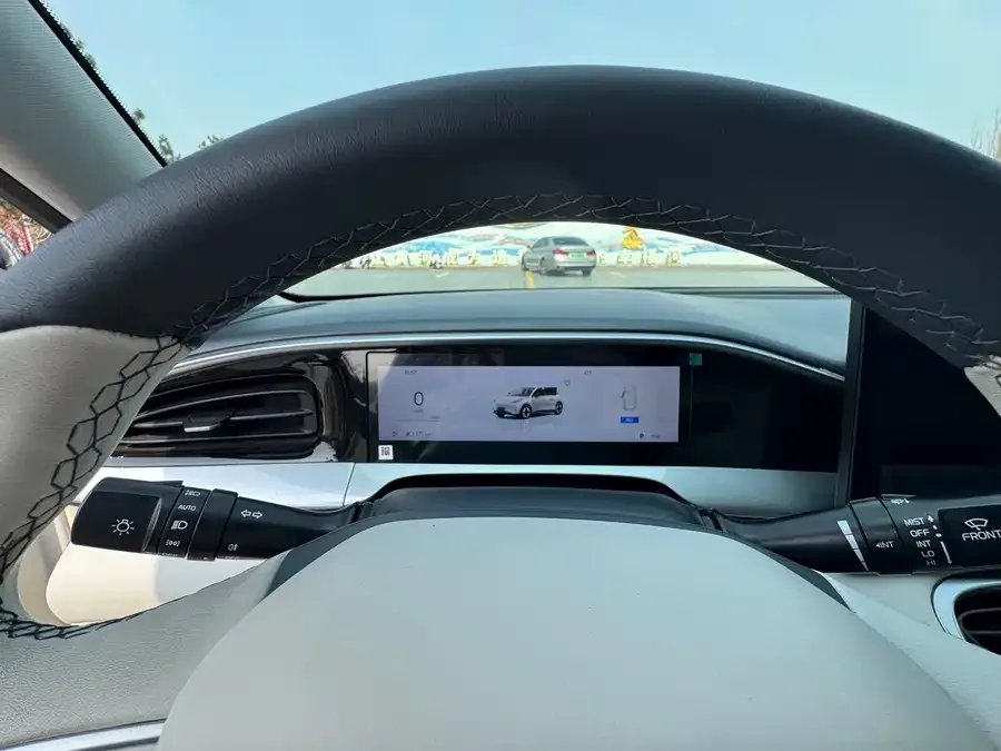 Geely Star Wish Star Wish 2025 UP 410km Exploration+ Edition 2025 — миниатюра 2