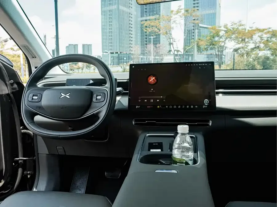 XPeng G6 Xiaopeng G6 2025 625 Long Range Max Flagship Edition 2025 — миниатюра 5
