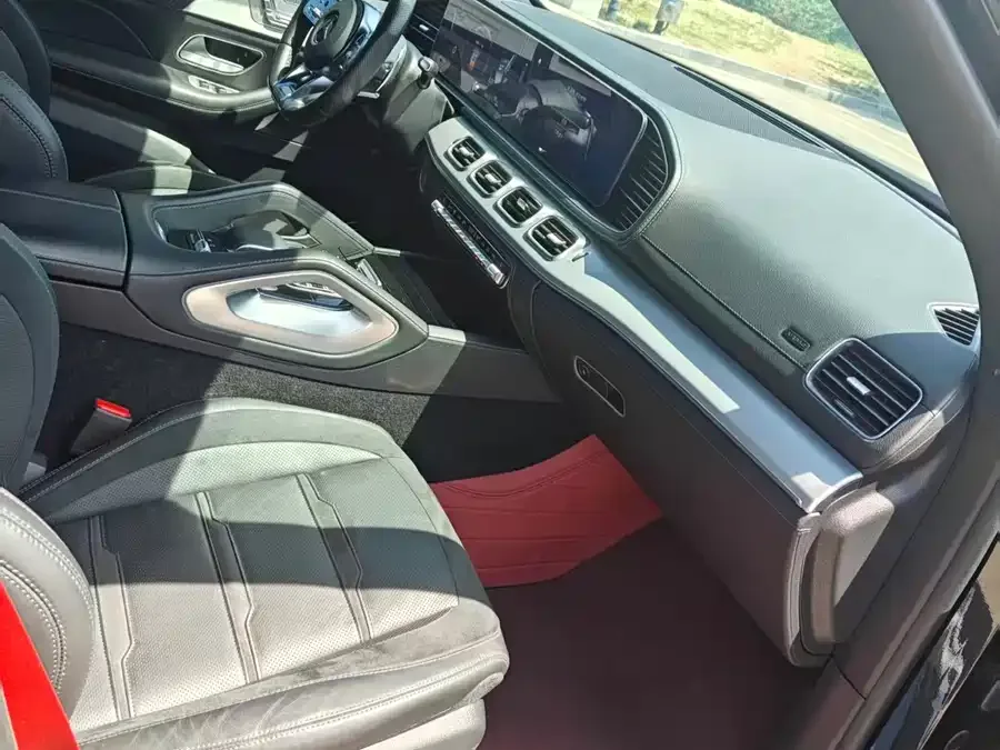 Mercedes-Benz GLE AMG Mercedes-Benz GLE AMG 2023 AMG GLE 53 4MATIC+ 2023 — миниатюра 2