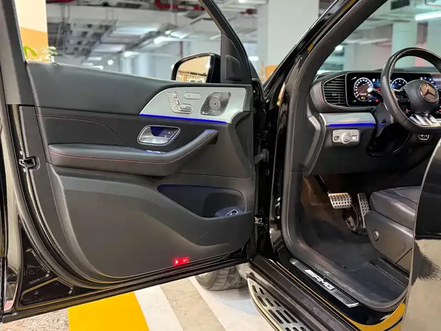 Mercedes-Benz GLE AMG Mercedes-Benz GLE AMG 2024 AMG GLE 53 4MATIC+ 2024 — миниатюра 3