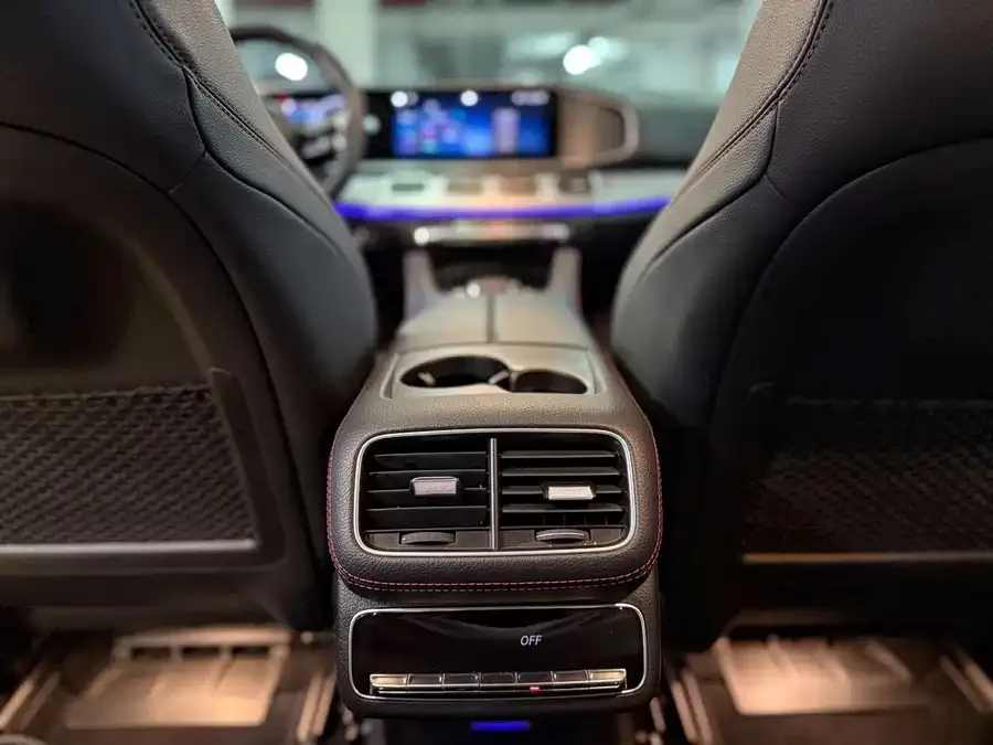 Mercedes-Benz GLE AMG Mercedes-Benz GLE AMG 2024 AMG GLE 53 4MATIC+ 2024 — миниатюра 5