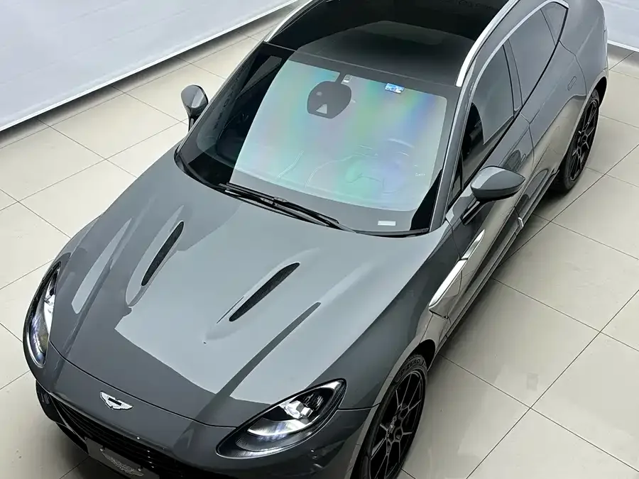 Aston Martin DBX 2022 3.0T STRAIGHT-SIX 2022 — миниатюра 2