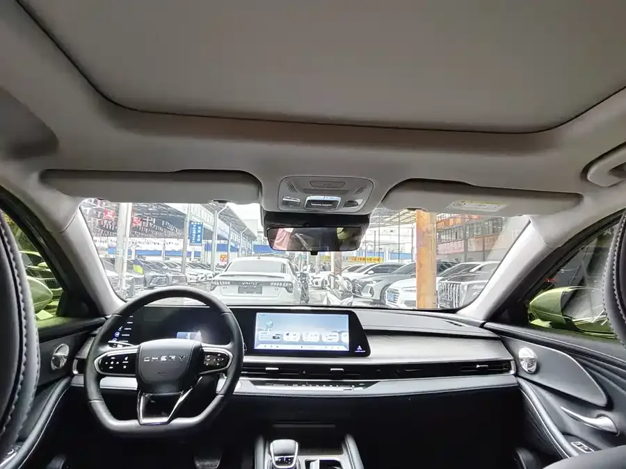 Chery Arrizo 8 Arrizo 8 2025 1.6T DCT Intelligent 2026 — миниатюра 5