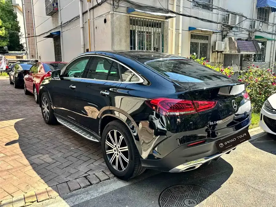 Mercedes-Benz GLE Coupe Mercedes-Benz GLE Coupe 2022 GLE 350 4MATIC Coupe SUV Fashion 2022 — миниатюра 2