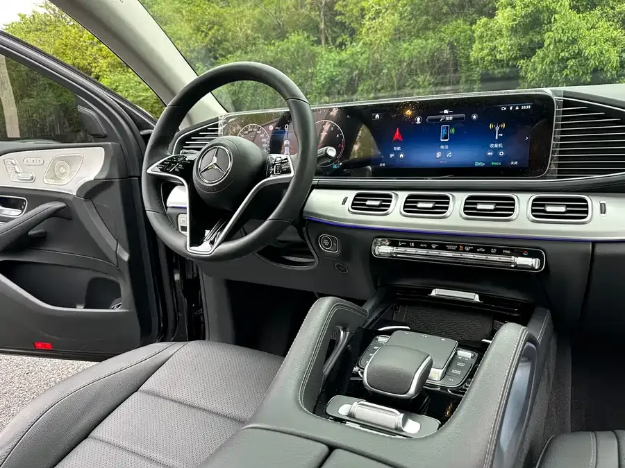 Mercedes-Benz GLE Coupe Mercedes-Benz GLE Coupe 2024 GLE 350 4MATIC Coupe SUV Luxury 2024 — миниатюра 4