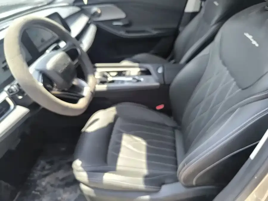 Chery Arrizo 8 Arrizo 8 2024 1.6T DCT Intelligent 2025 — миниатюра 4