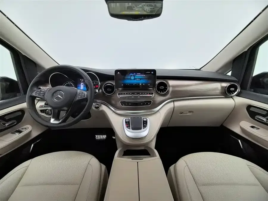 Mercedes-Benz Class V Mercedes-Benz V-Class 2021 V 260 L Long Wheelbase Luxury Edition 2022 — миниатюра 2