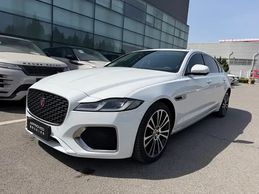Jaguar XFL 2024