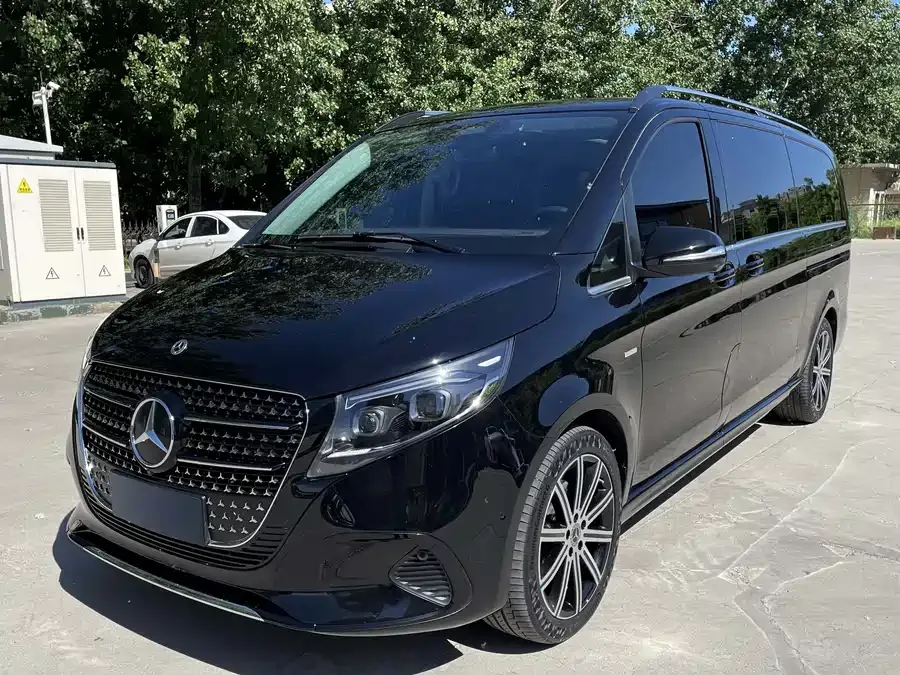 Mercedes-Benz Class V 2024