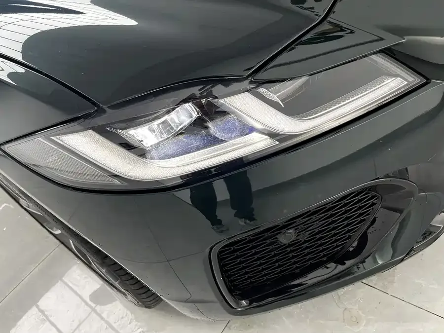 Jaguar XFL 2023 XFL 2.0T P250 2WD Elite Sports Edition 2024 — миниатюра 2