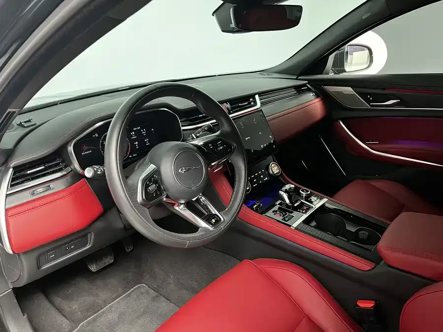 Jaguar XFL 2023 XFL 2.0T P250 2WD Elite Sports Edition 2024 — миниатюра 3