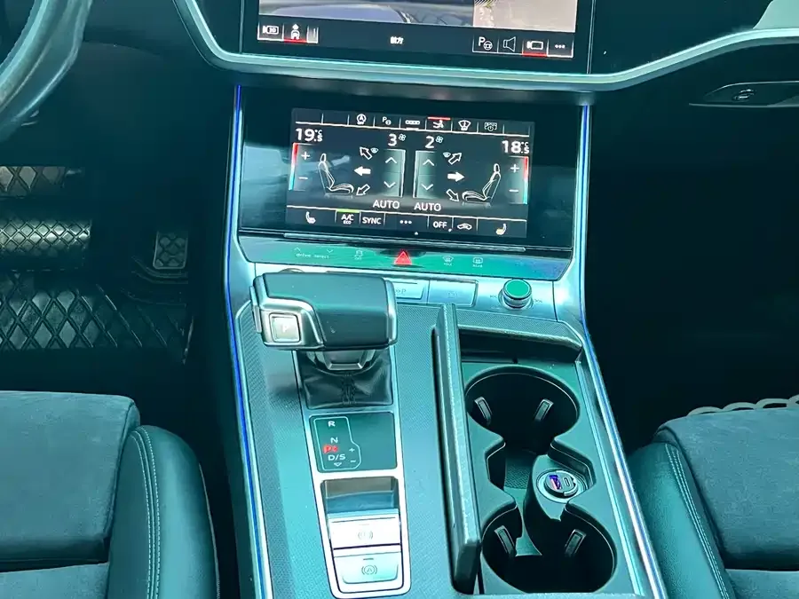 Audi A7 2023 45 TFSI Premium Edition 2023 — миниатюра 4