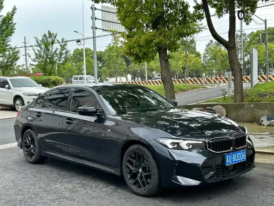 BMW 3 Series 2026 BMW 3 Series 330Li M Sport Shadow Edition 2025 — миниатюра 3