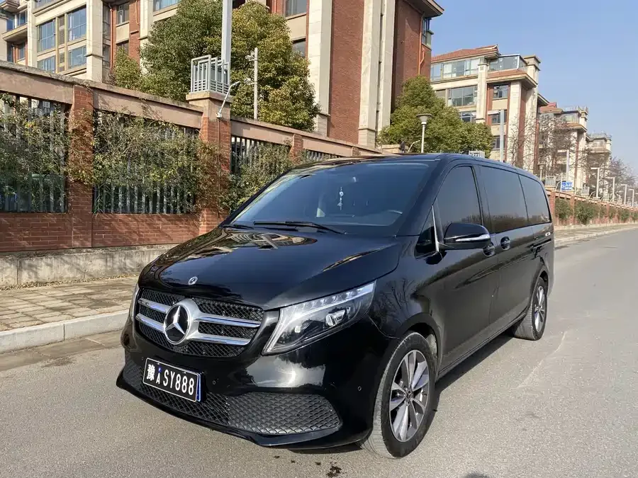 Mercedes-Benz Class V Mercedes-Benz V-Class 2022 V 260 Pilot Edition 2023 — фото 1, купить с доставкой в Москву