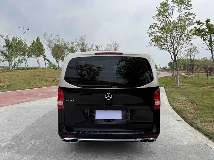 Mercedes-Benz Vito Vito 2021 2.0T Business Edition 7 Seaters 2022 — миниатюра 5