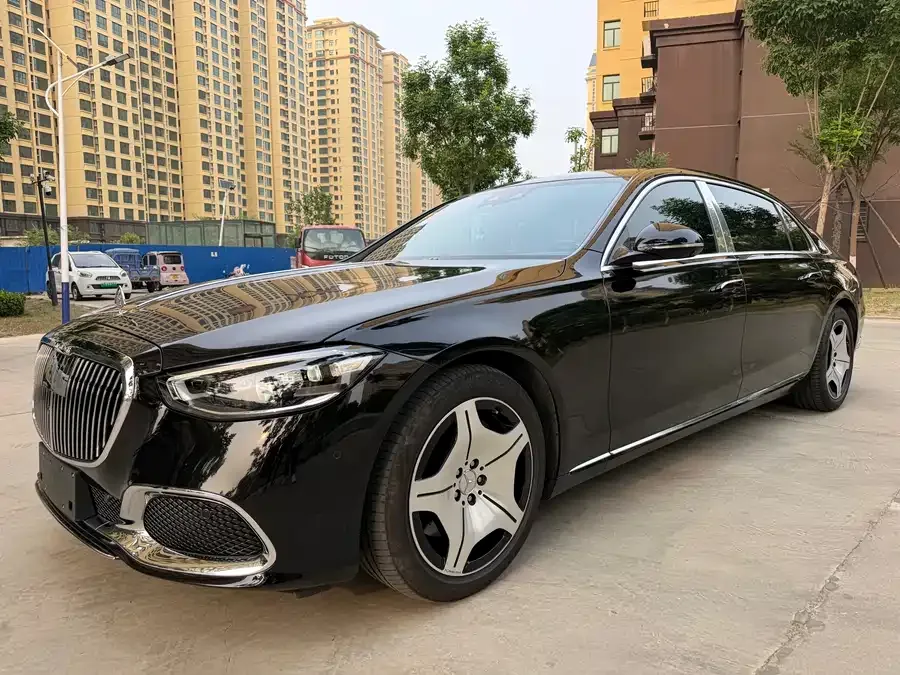 Mercedes-Benz Maybach S-Class 2024