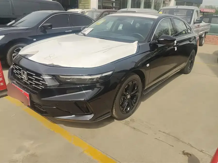 Honda Accord Accord 2025 Sport Series 260TURBO Comfort Edition 2025 — фото 1, купить с доставкой в Москву