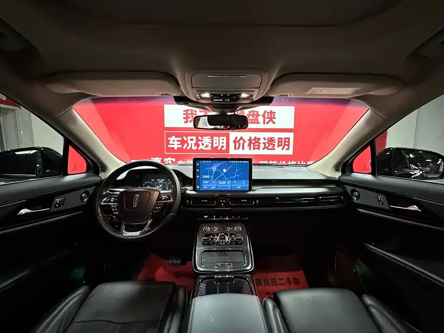Lincoln Navigator Navigator 2021 2.7T 4WD Premium Edition 2023 — миниатюра 3
