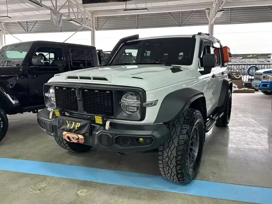 Tank 300 2023
