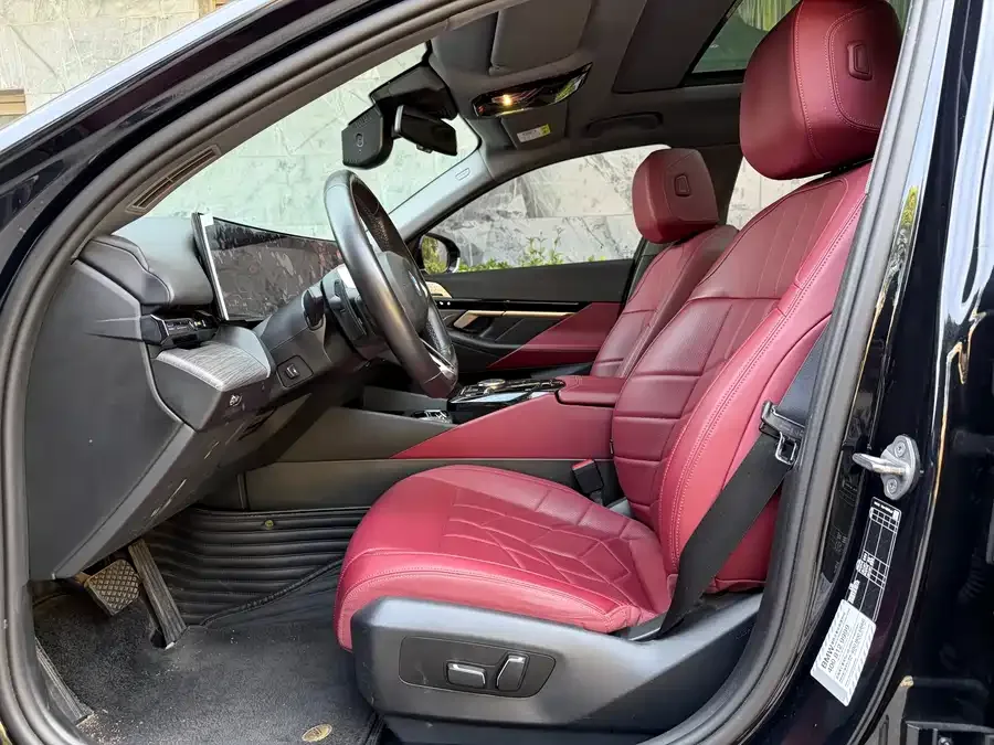 BMW 5 Series BMW 5 Series 2024 525Li M Sports Package 2024 — миниатюра 3
