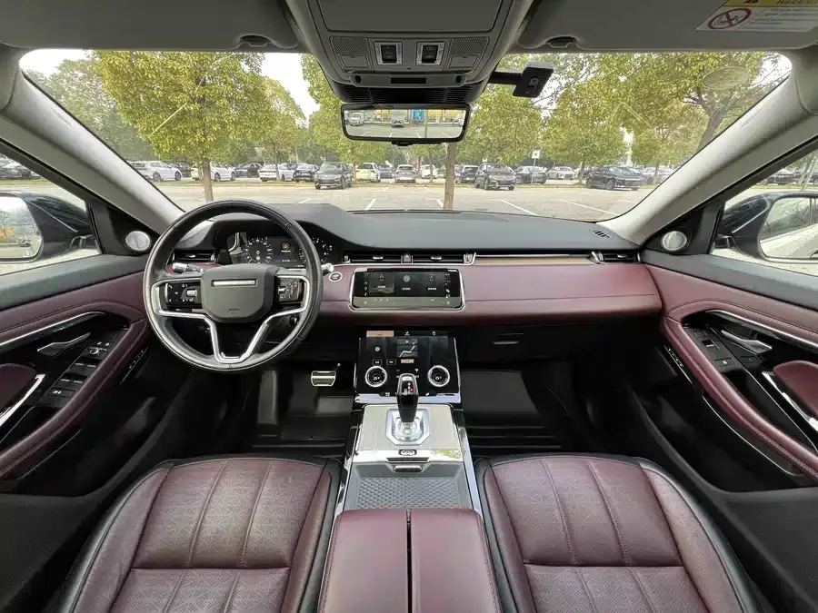 Land Rover Range Rover Aurora Range Rover Evoque 2022 Evoque L 249PS R-Dynamic Deluxe Edition 2023 — миниатюра 3