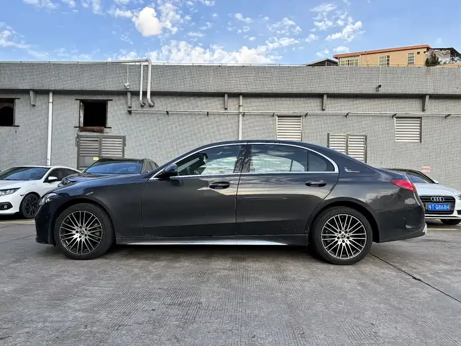 Mercedes-Benz Class C Mercedes-Benz C-Class 2024 C 200 L Sports Edition 2024 — миниатюра 5