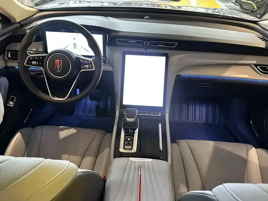 Hongqi H5 PHEV Hongqi H5 PHEV 2025 170 Super Hybrid Edition 2025 — миниатюра 2